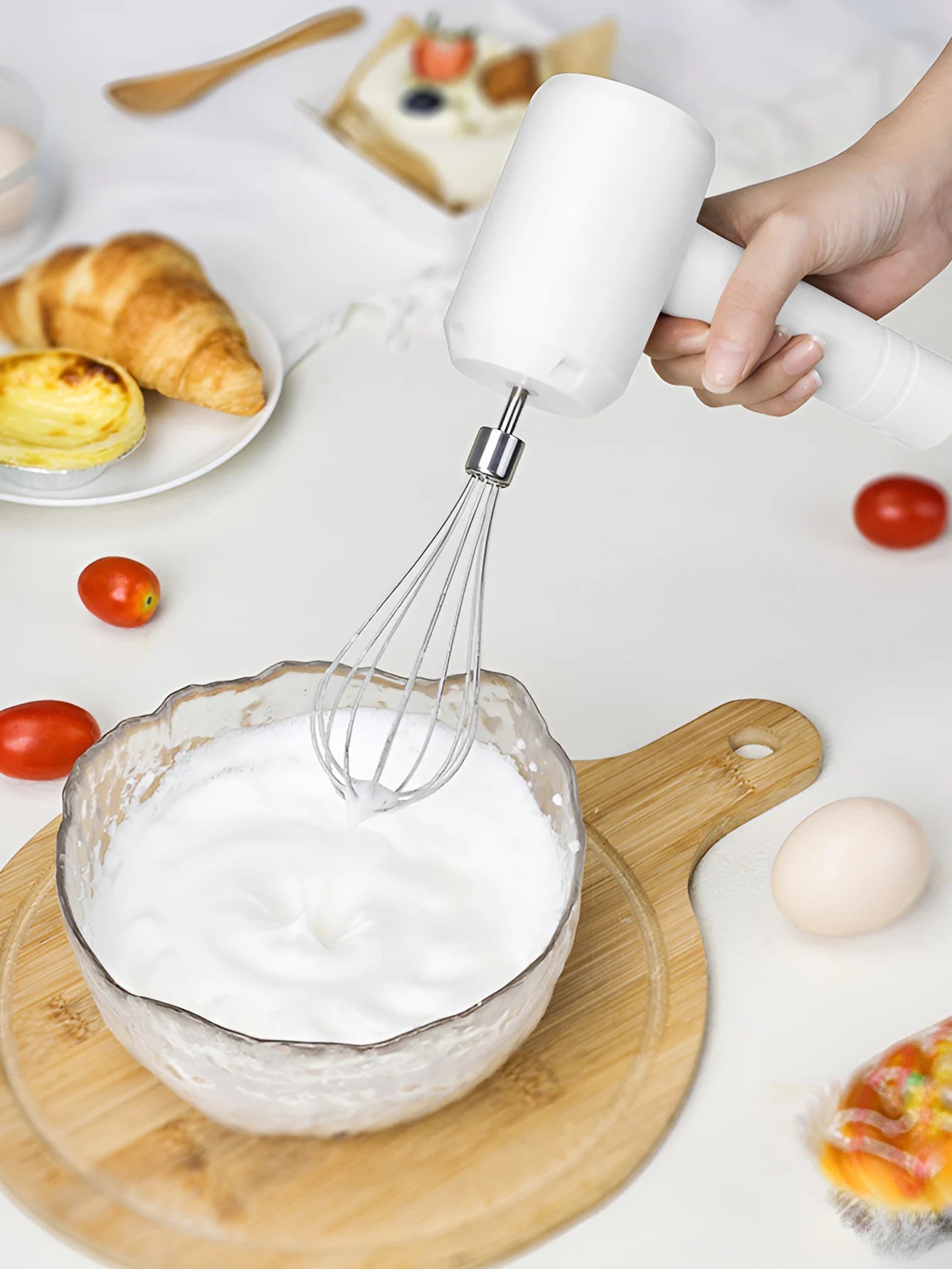 1Pcs Electric Whisk Stirrer Milk Frother Food Processor Portable 3-speed Whisk Cake Baking Kitchen Tools